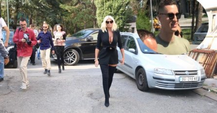 VRANJEŠ SE NE PRESTAJE SMIJATI, STIGLA PORUKA OD JELENE KARLEUŠE: Čeka je ispred suda, A ONA OVO POSLALA (VIDEO)
