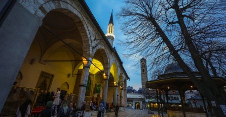 Sarajevo: Muslimani obilježili mubarek noć Lejlet-ul-miradž