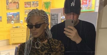 FANOVI ZABRINUTI, JELENA SE NAKON SMRTI MAJKE PREPOLOVILA: Svi gledaju u njene noge i hvataju se za glavu (FOTO) 