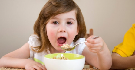 STRUČNJACI SAVJETUJU: Roditelji, ne tjerajte djecu da pojedu baš sve s tanjira