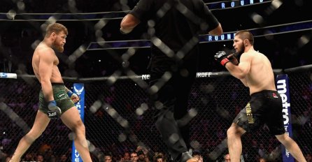 Fotografija iz kupatila dokazuje da je prevario suprugu! NAJVEĆI RIVAL DOTUKAO NEKADAŠNJU ZVIJEZDU