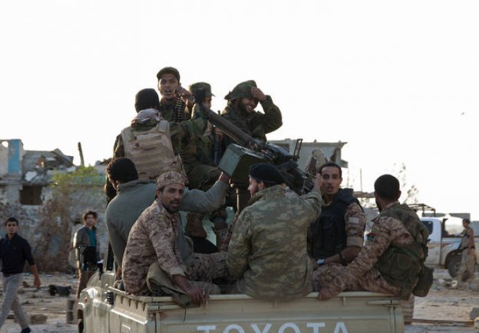 Libijske opozicijske snage zauzele grad Gharyan