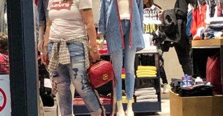 MA DA LI JE OVO ONA? Bez šminke i u opuštenom izdanju SEKU ALEKSIĆ TEŠKO MOŽETE PREPOZNATI!