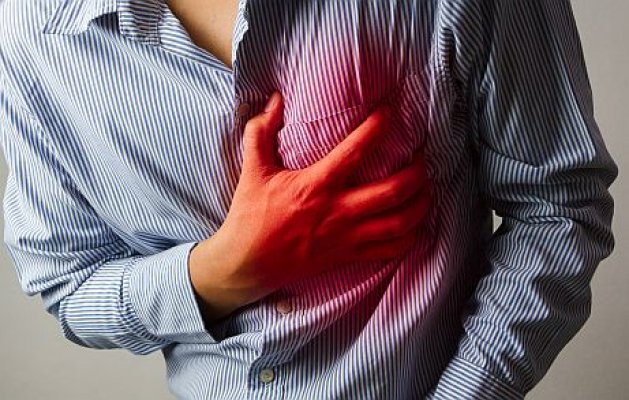ovo-su-glavni-simptomi-opasnog-srcanog-oboljenja-5-znakova-da-vase-srce-moze-iznenada-da-stane-704777575