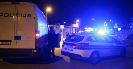 Stravična nesreća u tunelu: Ima mrtvih, povrijeđene prevoze u bolnicu, cesta je zatvorena