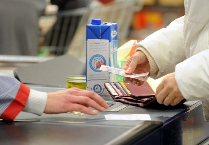 Novo poskupljenje cijena: Potrošačka korpa u BiH sve skuplja, a građani najviše novca troše na MESO