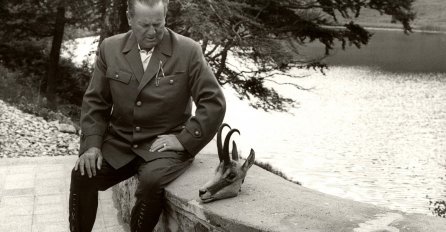 PRODAJE SE TITOVA LUKSUZNA JAHTA "JADRANKA":  CIJENA- ma prava sitnica