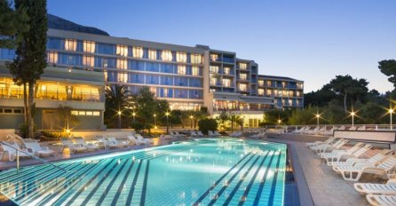 Mjesto koje spaja Pelješac i Koručulu, more i planinu! Vaš fantastičan odmor u hotelu Aminess Grand Azur 4*! (13.04.-31.05.2019)