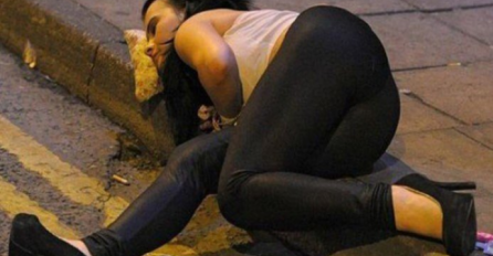 MALO SU VIŠE POPILE, PA POSTALE POTPUNO RAZUZDANE: Ove fotografije nikada TRIJEZNE ne bi objavile, ali sada je kasno