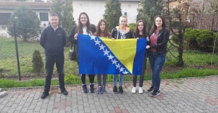 NEVJEROVATAN USPJEH: Najbolje matematičarke iz BiH donijele srebro i bronzu sa takmičenja u Ukrajini