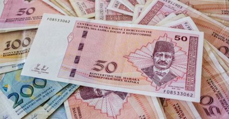 ENTITETU RS PRIJETI FINANSIJSKI KOLAPS! Dodikova vlada tone sve dublje u desparicu