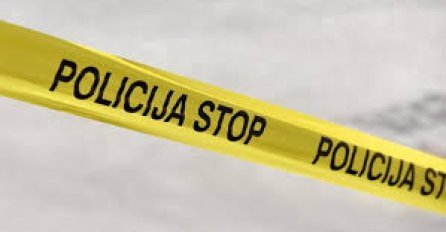 Pronađeno tijelo žene ispred zgrade, sumnja se na samoubistvo