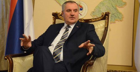 Višković: Nećemo odmah formirati rezervni sastav policije