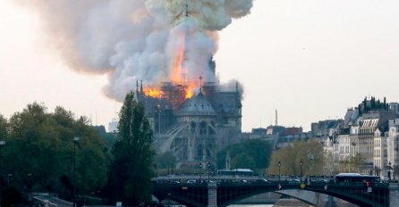 POZNATE POSLJEDICE STRAVIČNOG POŽARA: Koji dijelovi katedrale Notre Dame su nastradali, a koji su sačuvani