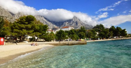 Provedite prvomajske praznike u udobnim apartmanima Ivana u Baškoj Vodi!