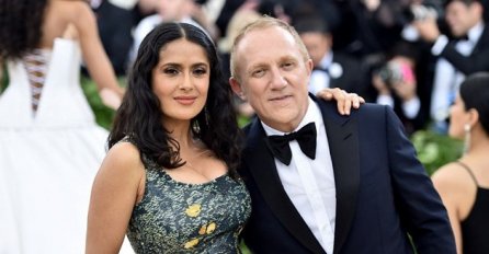 Milijarder je donirao 100 miliona za obnovu Notre Damea, a njegova supruga SALMA HAYEK OSTAVILA GA JE ZBOG SUPERMODELA PRIJE BRAKA