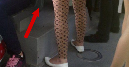 OBUKLA JE NAJBEZOBRAZNIJE HELANKE IKADA I UŠLA U AUTOBUS: Svi su joj odmah pogledali U ZADNJICU I ZGROZILI SE!