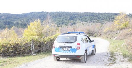 Policija razotkrila krijumčare: NAPUNILI FIAT MARIHUANOM I PALI?! 