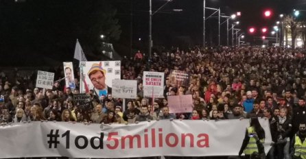 Na protestu "Svi kao jedan - 1 od 5 miliona" u Beogradu, saopšten "tim za pregovore"