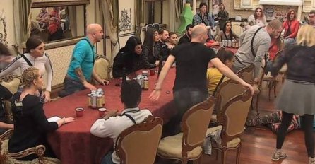 Hitno prekinut program! Onesvijestila se učesnica "Parova", svi krenuli da je spašavaju ŠTA SE DEŠAVA? (VIDEO)