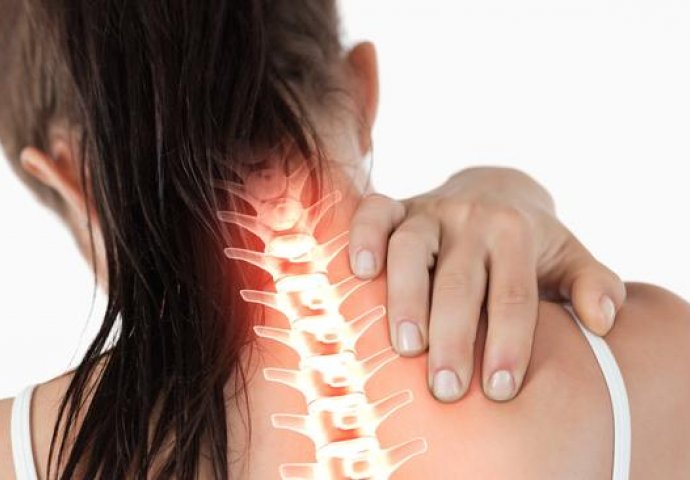 ZABORAVITE NA BOLOVE U VRATU: 9 načina koji vam mogu pomoći da se riješite bolova u vratu