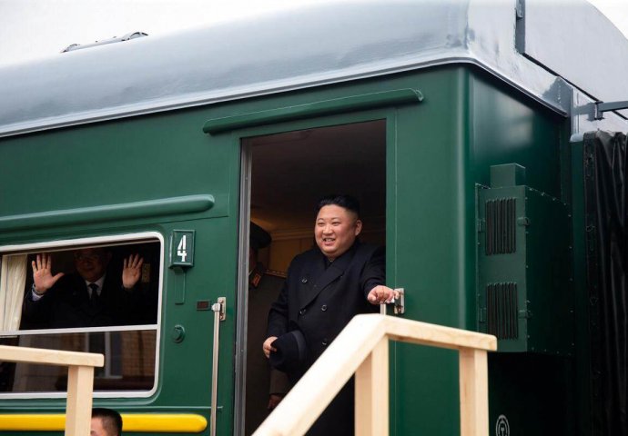 Kim Jong-un stigao u Rusiju dan prije susreta sa Putinom