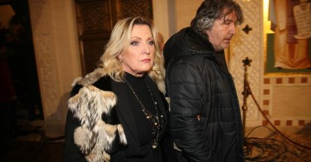 NE SMIRUJE SE, PJEVAČICU GINEKOLOG VARA SA MLAĐOM 27 GODINA: A sada je progovorio kakva je Snežana u krevetu, POLUDJET ĆE KADA OVO ČUJE