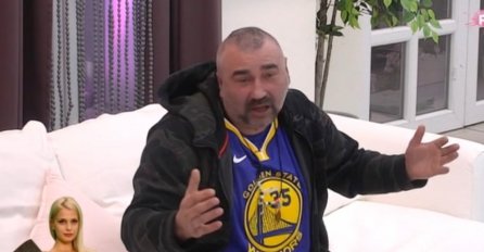 MIKI SE  OGLASIO I OTKRIO PRAVU ISTINU O NAPUŠTANJU ZADRUGE: Objavio sliku iz kreveta, FANOVI VRISNULI KAD SU VIDJELI KAKO IZGLEDA! (FOTO)