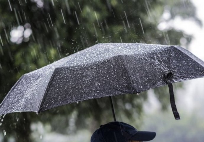 VREMENSKA PROGNOZA: Danas oblačno vrijeme sa kišom povremeno ili lokalnim pljuskovima