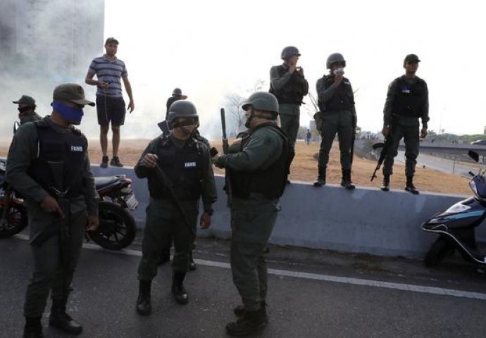 Guaido: Ova pobuna protiv Madura znači da nema povratka