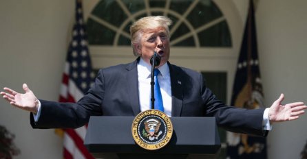 Trump nastavlja realizaciju svog UŽASNOG PLANA! Odobreno 1,5 milijardi za OGROMAN ZID na meksičkoj granici!