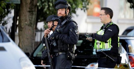 Blokiran centar Manchestera zbog sumnjivog paketa