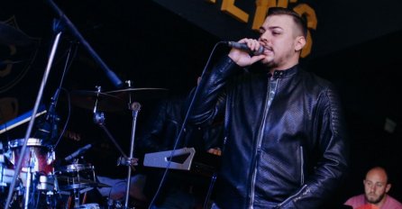 Popularni pjevač završio iza rešetaka: Objavljen snimak HAPŠENJA SLOBODANA VASIĆA! (VIDEO) 