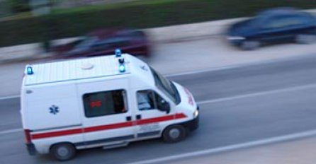 STRAŠNO! Radnik pao s krova kuće, hitna na licu mjesta