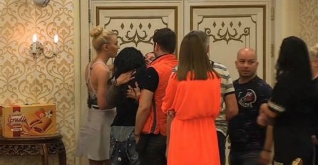 DOŽIVJELA JE MOŽDANI UDAR, BOLEST JE UZELA SVOJE: Ona je sinoć hitno napustila "Parove" 