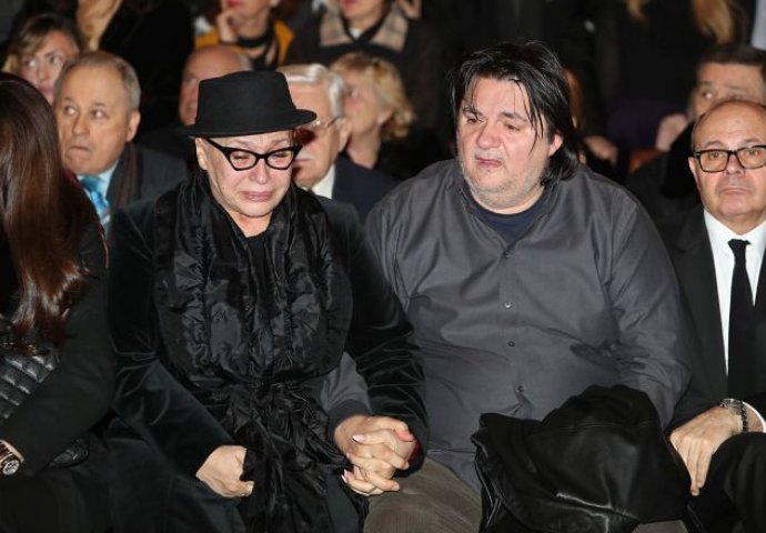 Zorica Brunclik i dalje ne može da preboli smrt svog kuma Šabana Šaulića: Sada je donijela važnu odluku! Moraće da uradi OVO, LJUDI NE MOGU DA VJERUJU