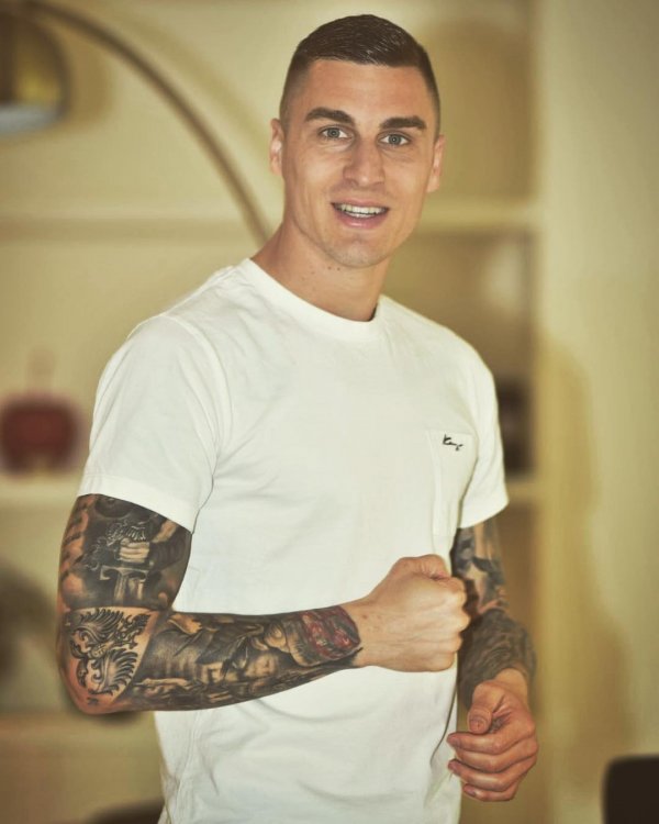 54511438-133679397756658-453825618194504474-n