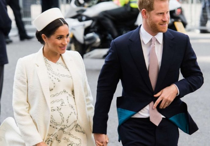 KRALJEVSKA PORODICA U ŠOKU, EVO ŠTA JE HARRY URADIO ČIM JE MEGHAN RODILA SINA: Ovo se još nije desilo, ČEKA SE REAKCIJA!