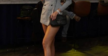 BILA JE DEBELA I SVI SU JE MALTRETIRALI: Danas je zgodna i ŽELI NOVE GRUDI (FOTO)