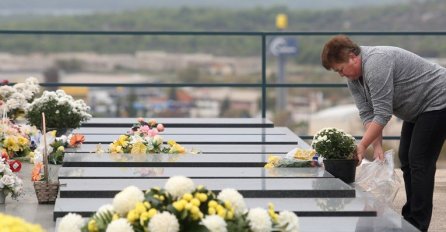 Zbog neplaćanja taksi iskopat će 70 mrtvaca: DELOŽACIJA NA GROBLJU UZNEMIRILA JAVNOST