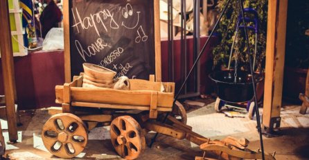 LAST MINUTE: Uživajte u prelijepim plažama u Sutomoru i luksuznoj Vili Smokva!