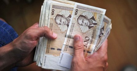 OVO KAŽU U PORESKOJ UPRAVI: Ako vam rođak iz dijaspore pošalje 100 KM, vi ste dužni platiti 10 KM