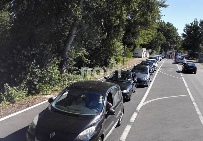 Saobraćaj u BiH odvija se nesmetano, na graničnim prelazima nema dužih zadržavanja