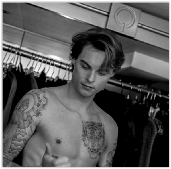 screen-shot-05-11-19-at-09-31-pm