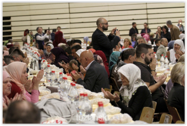 screen-shot-05-11-19-at-09-53-pm-001