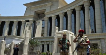 Egipatski sud osudio na smrt dvojicu napadača na crkvu u Kairu