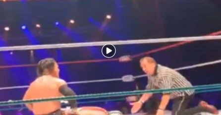 UZNEMIRUJUĆE: Slavni kečer PREMINUO u ringu tokom borbe, ljekari utrčali kako bi mu ukazali pomoć, ali bilo je prekasno