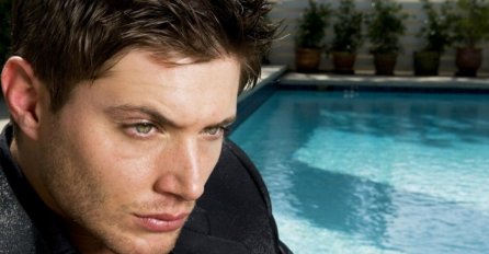 "Danas sam se ranije vratio sa posla, sretan jer sam dobio dodatno slobodno vrijeme..."