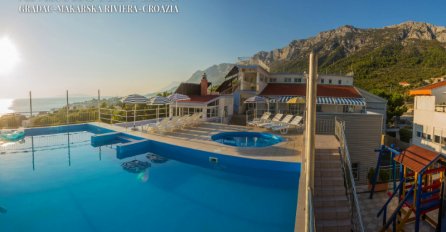 Odaberite “Aparthotel Pecić” Gradac za vaš sljedeći odmor na predivnoj Makarskoj rivijeri!