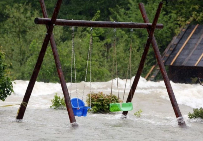 HRVATSKA: Zbog poplava nema nastave u četiri škole